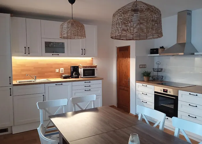 Na Polni Semesterbostad